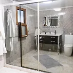 別荘 Private In The Forest With Pool And Jacuzzi