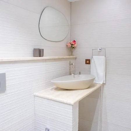 Private In The Forest With Pool And Jacuzzi Casa de Férias Urla